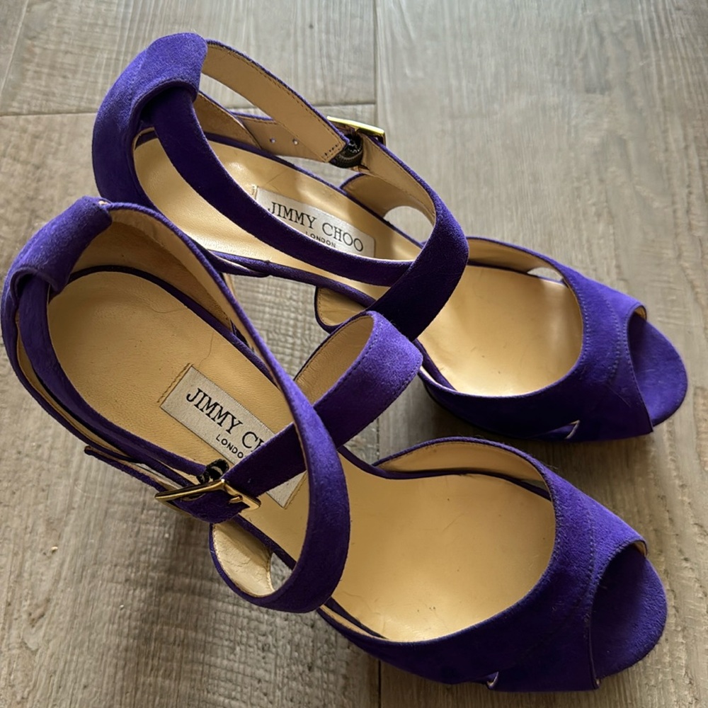 Jimmy Choo purple suede D’orsay pumps gold platform size 41 heel height 5”